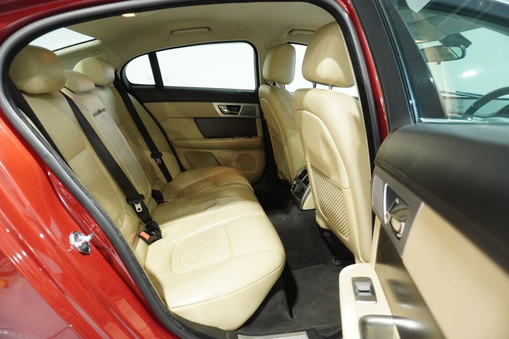 Used Jaguar XF 2012 for sale - 76820675: Photo 13