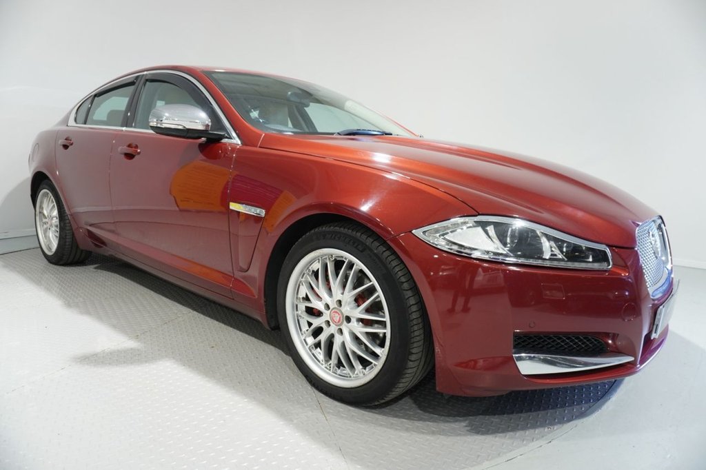 Used Jaguar XF 2012 for sale - 76820675: Photo 2