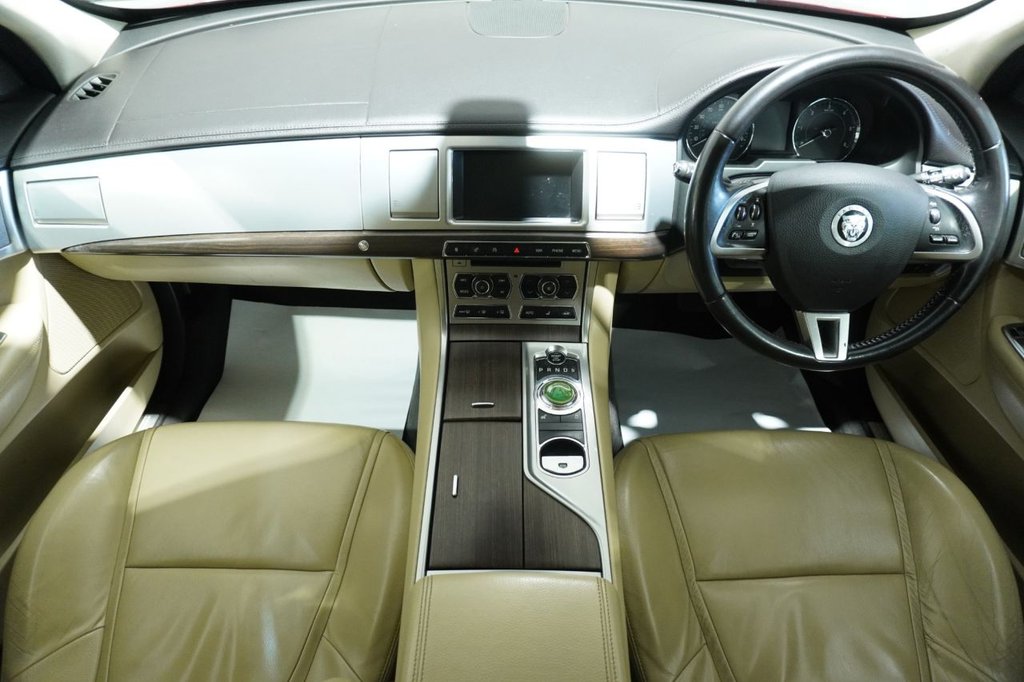 Used Jaguar XF 2012 for sale - 76820675: Photo 30