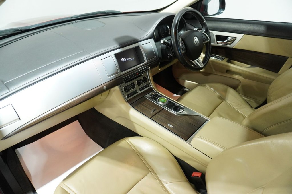 Used Jaguar XF 2012 for sale - 76820675: Photo 36