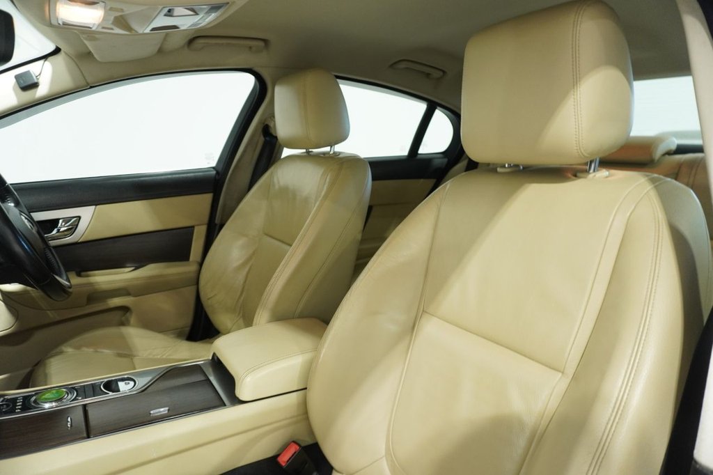 Used Jaguar XF 2012 for sale - 76820675: Photo 39