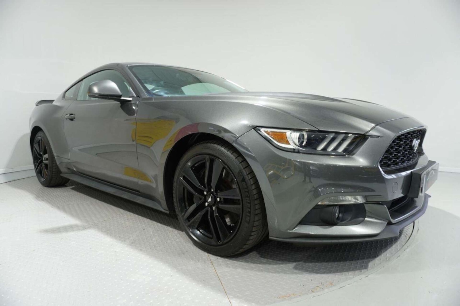 Used Ford Mustang 2016 for sale - 77061693: Photo 2