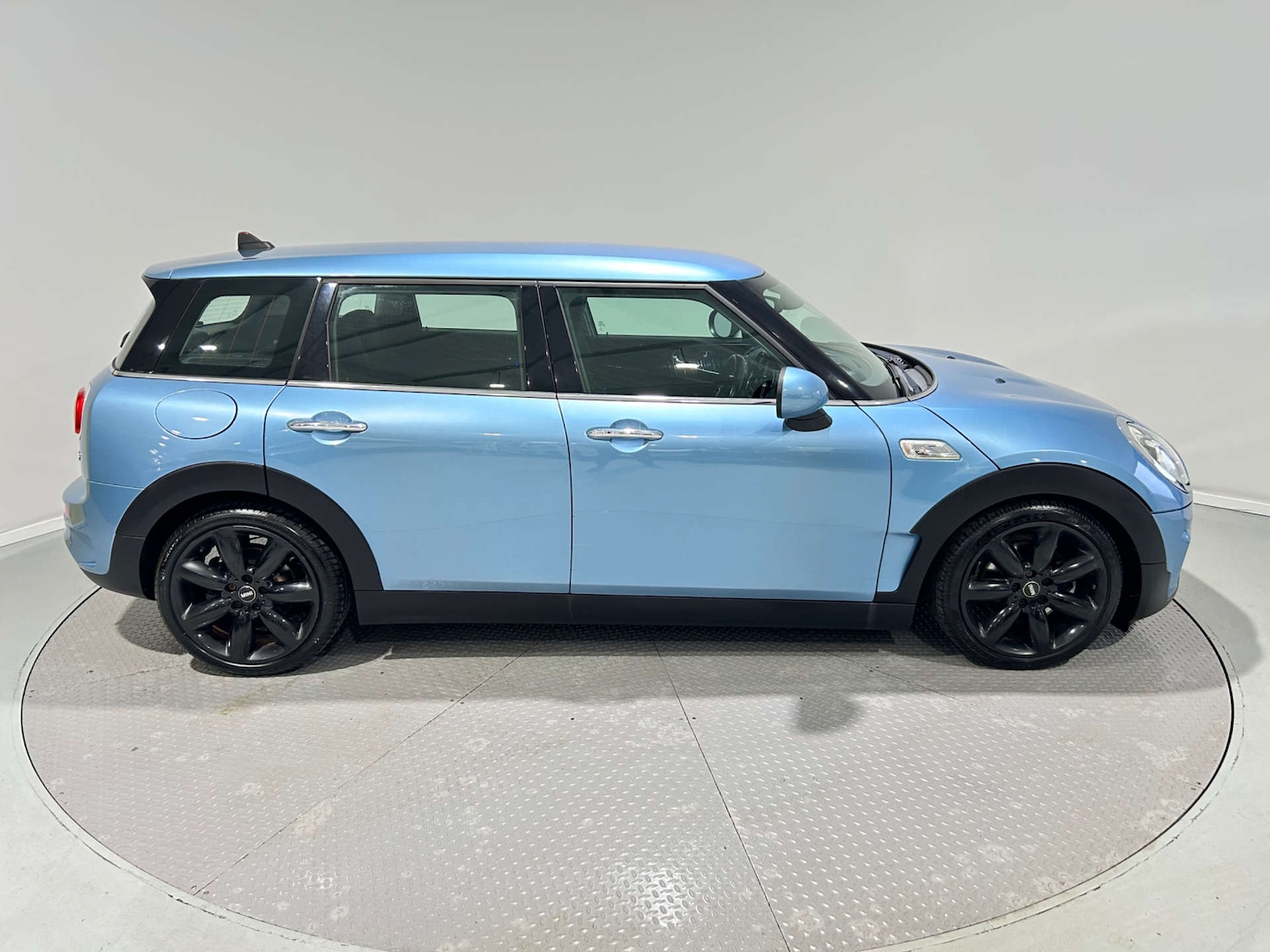 Used MINI Clubman 2017 for sale - 77172484: Photo 6