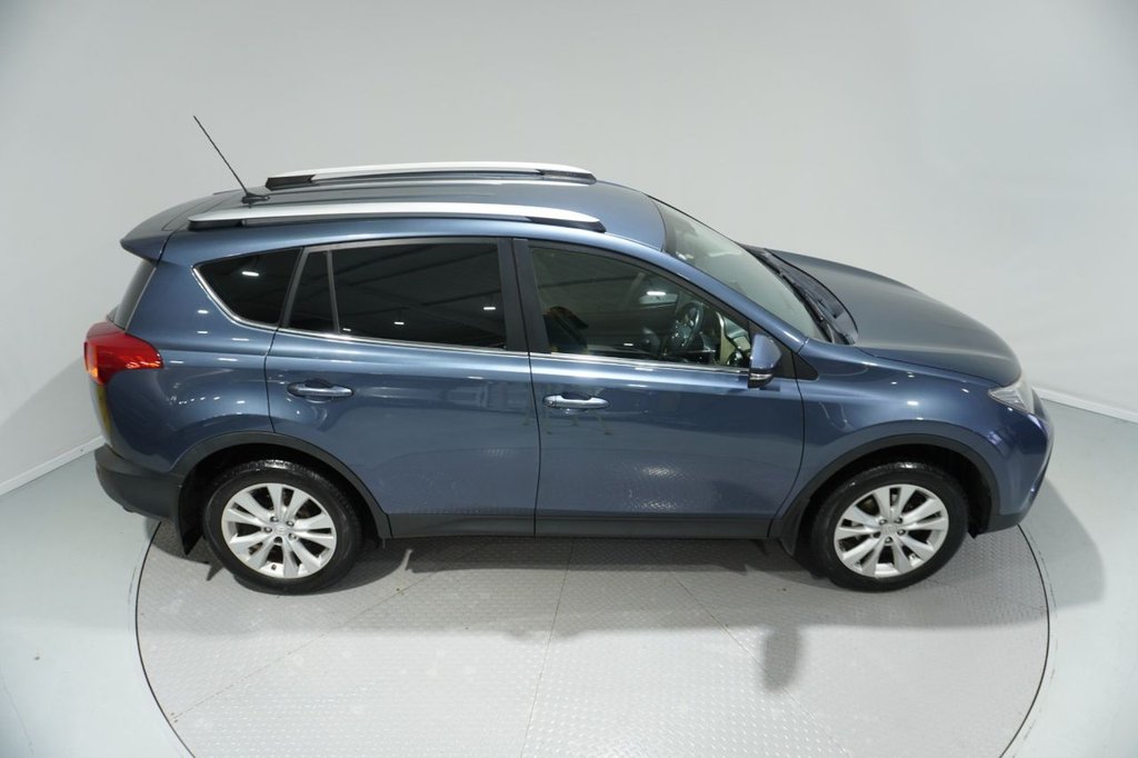 Used Toyota RAV4 2014 for sale - 76820234: Photo 5