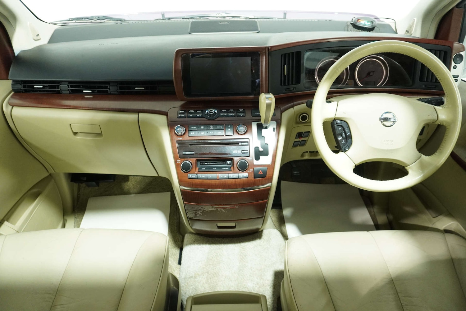 Used Nissan Elgrand 2019 for sale - 77061649: Photo 23