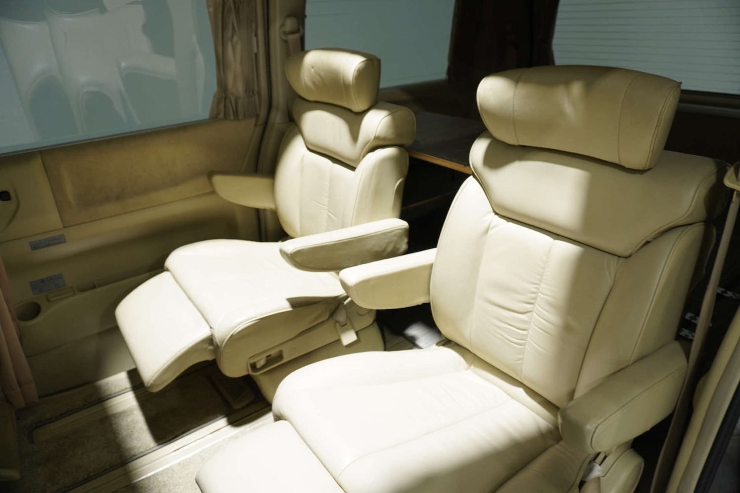 Used Nissan Elgrand 2019 for sale - 77061649: Photo 38