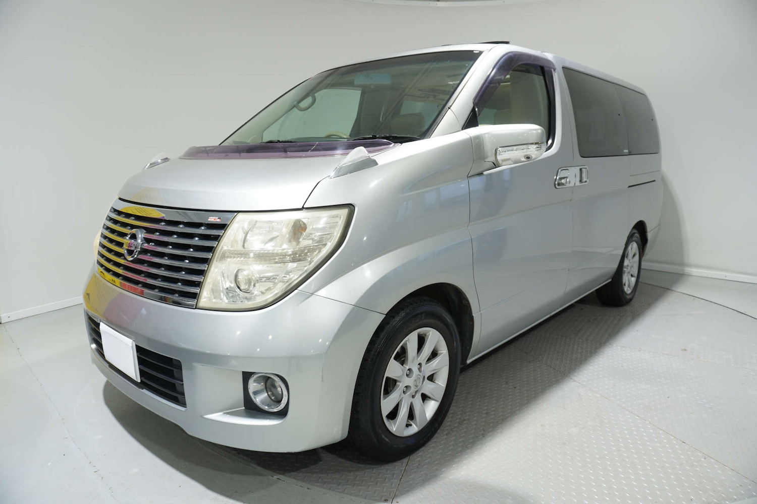 Used Nissan Elgrand 2019 for sale - 77061649: Photo 42