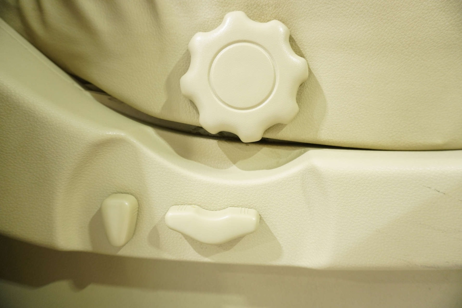 Used Nissan Elgrand 2019 for sale - 77061649: Photo 49