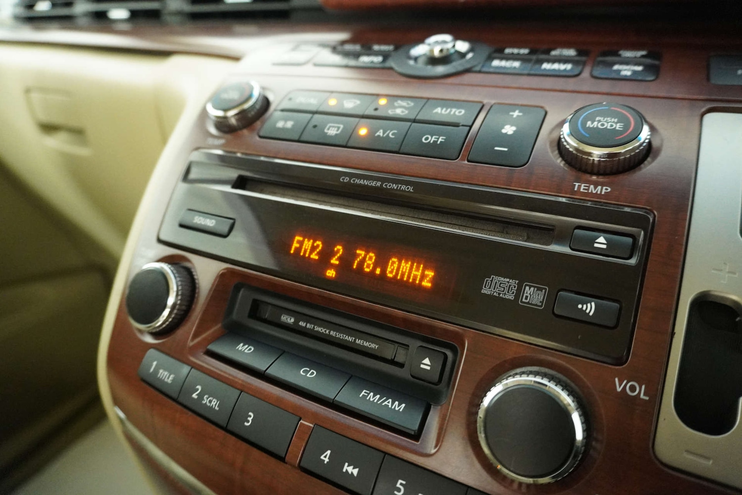 Used Nissan Elgrand 2019 for sale - 77061649: Photo 61