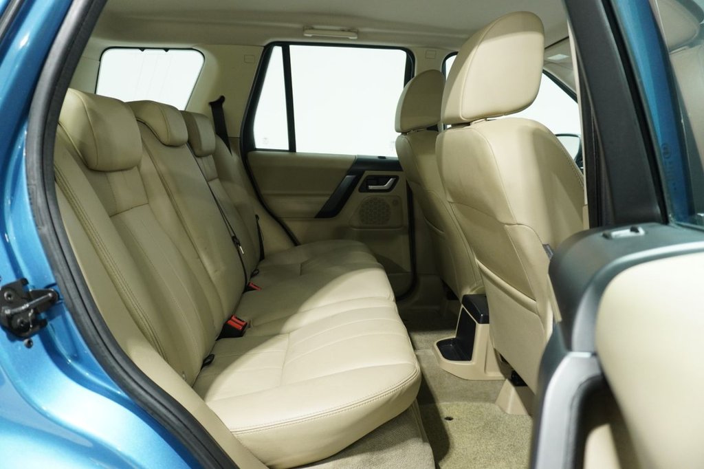 Used Land Rover Freelander 2 2013 for sale - 76820393: Photo 19