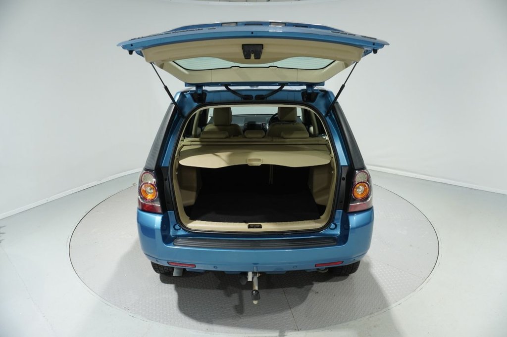 Used Land Rover Freelander 2 2013 for sale - 76820393: Photo 33