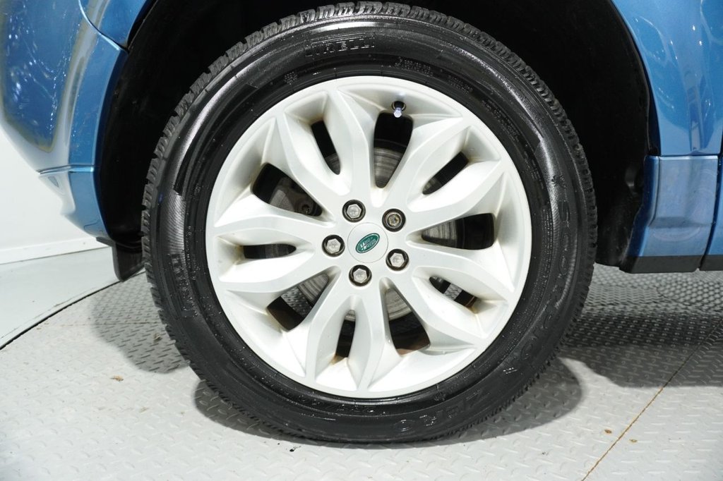 Used Land Rover Freelander 2 2013 for sale - 76820393: Photo 38