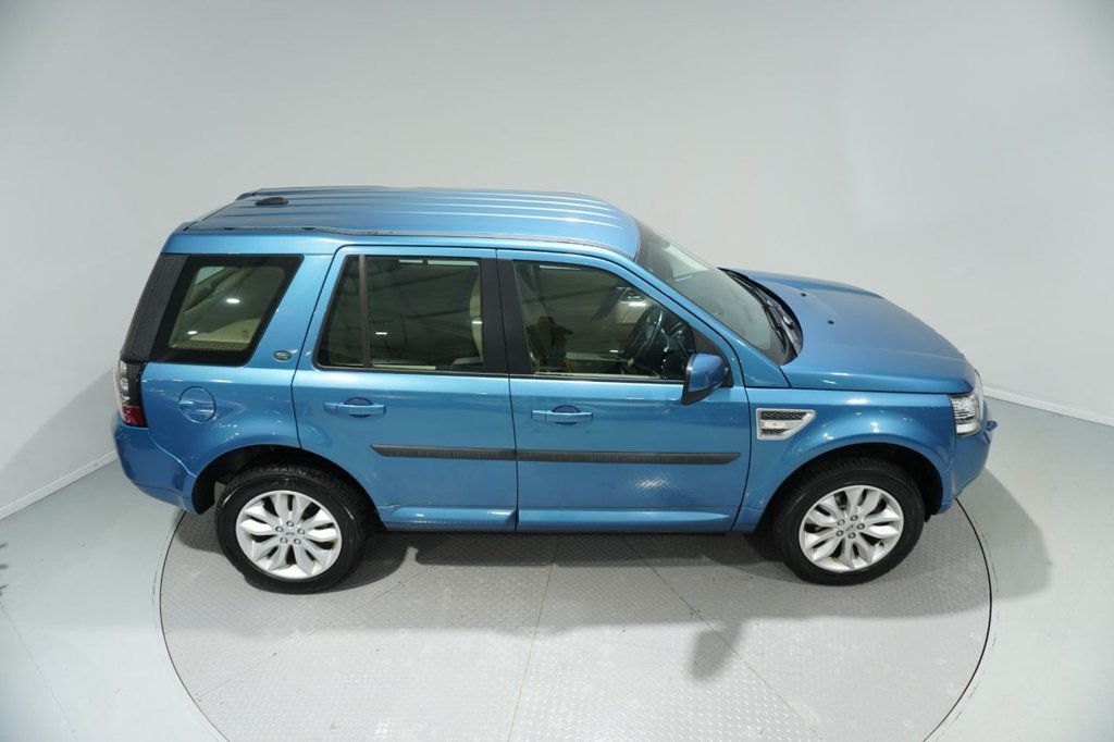 Used Land Rover Freelander 2 2013 for sale - 76820393: Photo 5