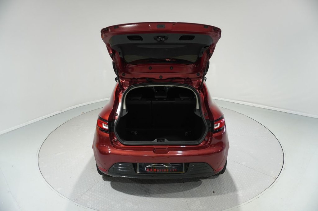 Used Renault Clio 2017 for sale - 76820664: Photo 26