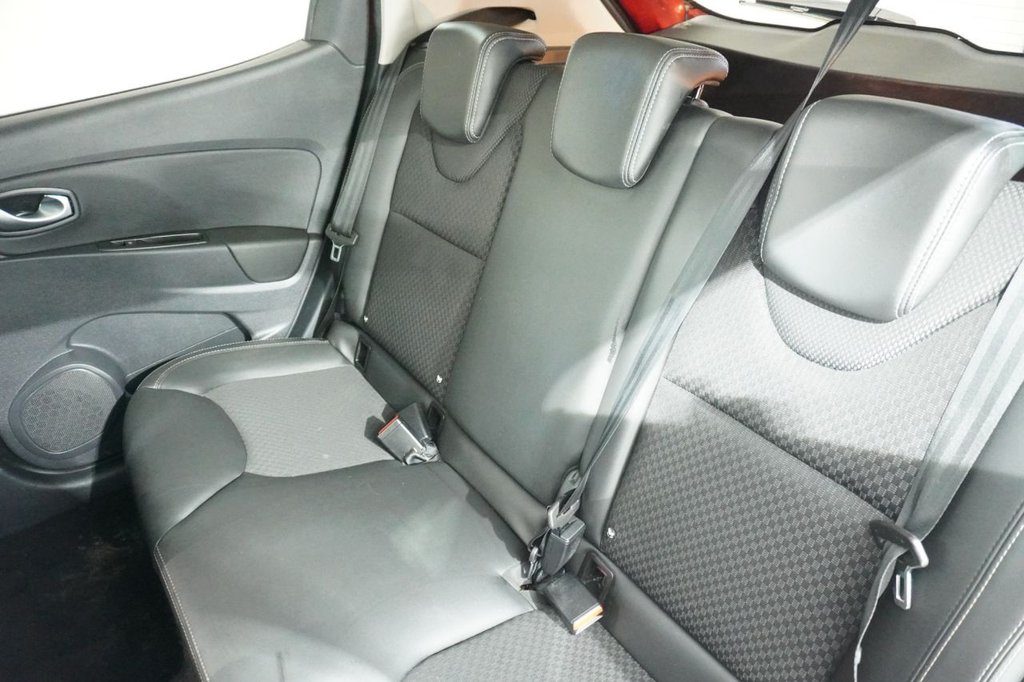 Used Renault Clio 2017 for sale - 76820664: Photo 36