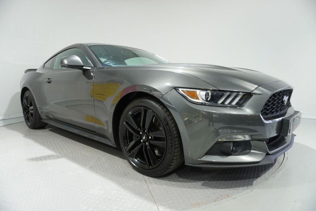 Used Ford Mustang 2016 for sale - 76820490: Photo 2