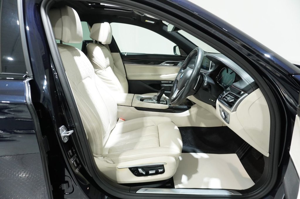 Used BMW 7 Series 2015 for sale - 76820392: Photo 11