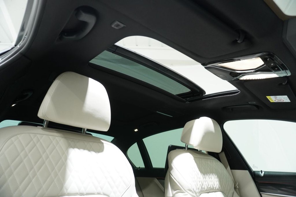 Used BMW 7 Series 2015 for sale - 76820392: Photo 13