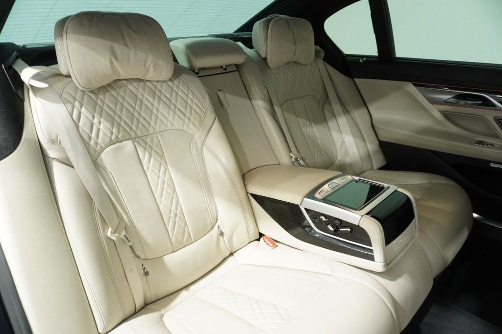 Used BMW 7 Series 2015 for sale - 76820392: Photo 16