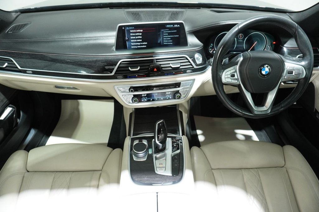 Used BMW 7 Series 2015 for sale - 76820392: Photo 32