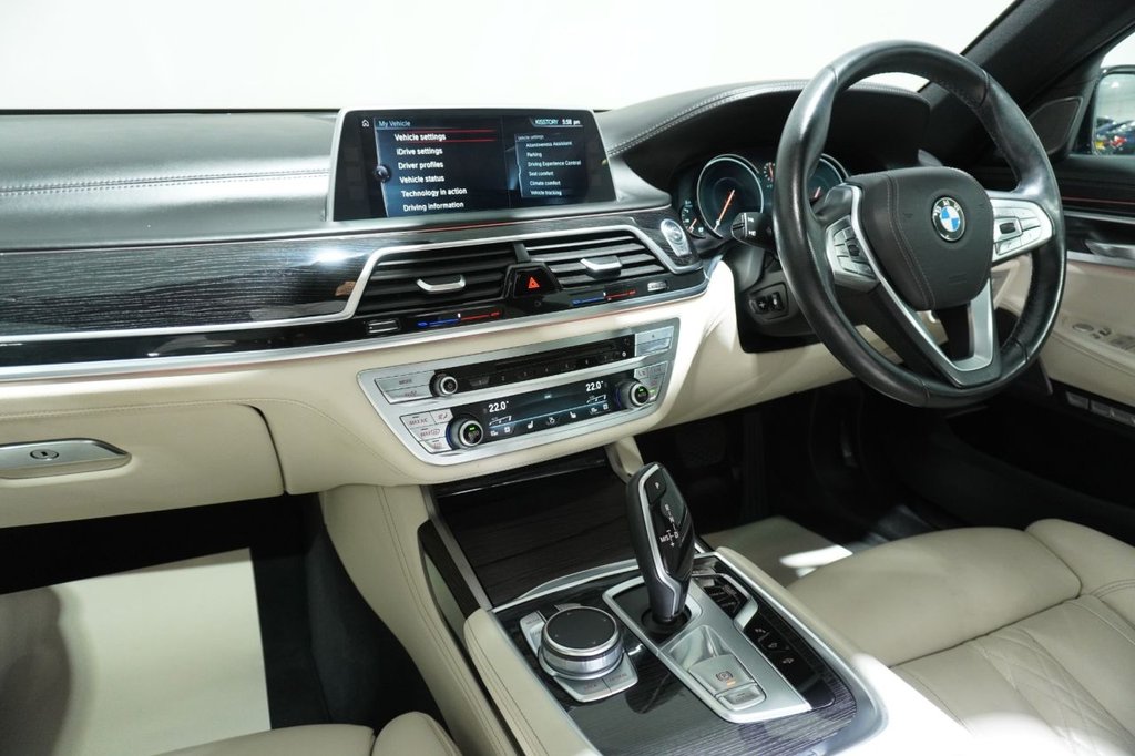 Used BMW 7 Series 2015 for sale - 76820392: Photo 34