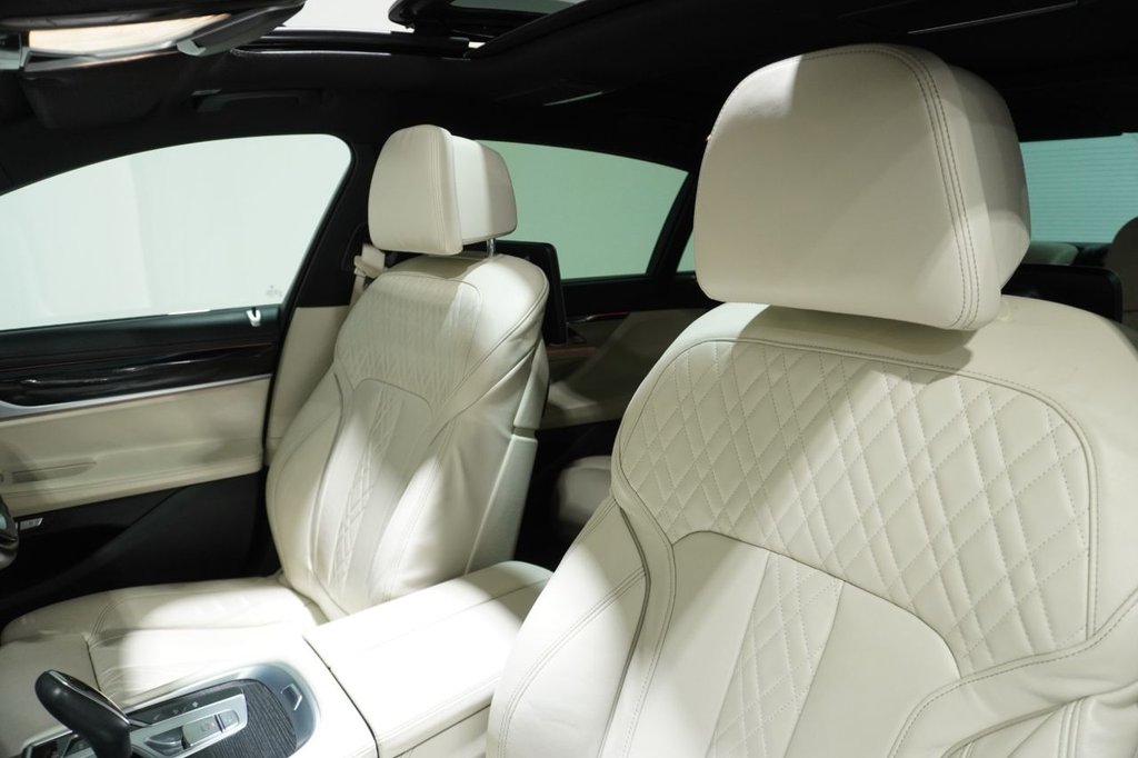 Used BMW 7 Series 2015 for sale - 76820392: Photo 44