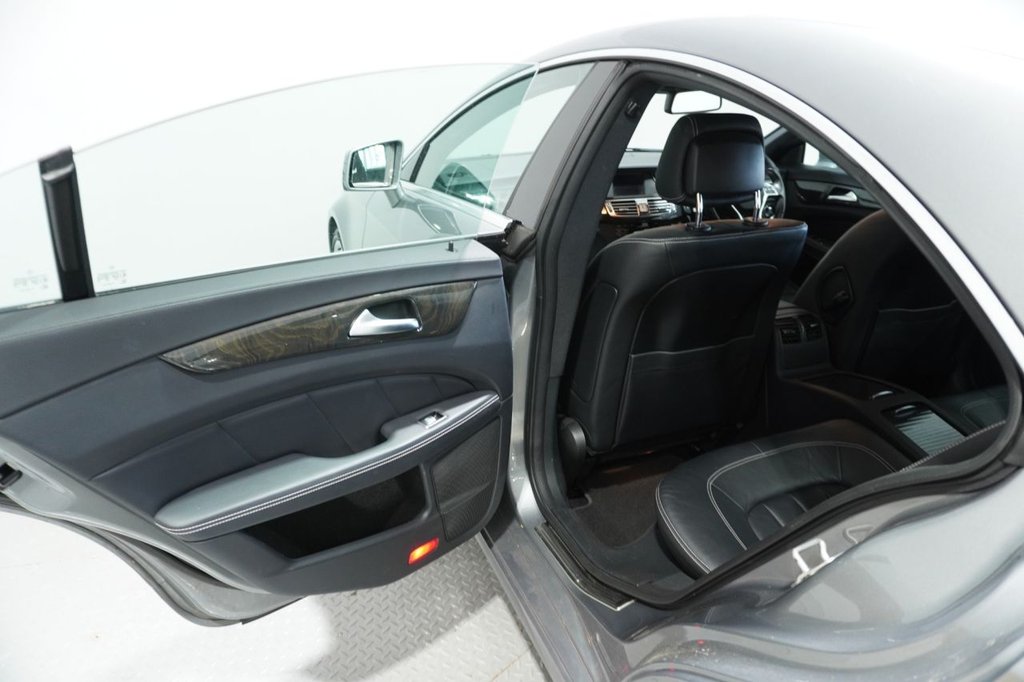 Used Mercedes-Benz CLS 2013 for sale - 76820509: Photo 30