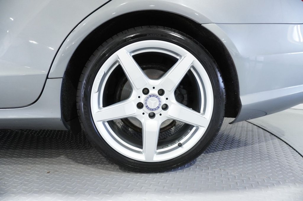 Used Mercedes-Benz CLS 2013 for sale - 76820509: Photo 39
