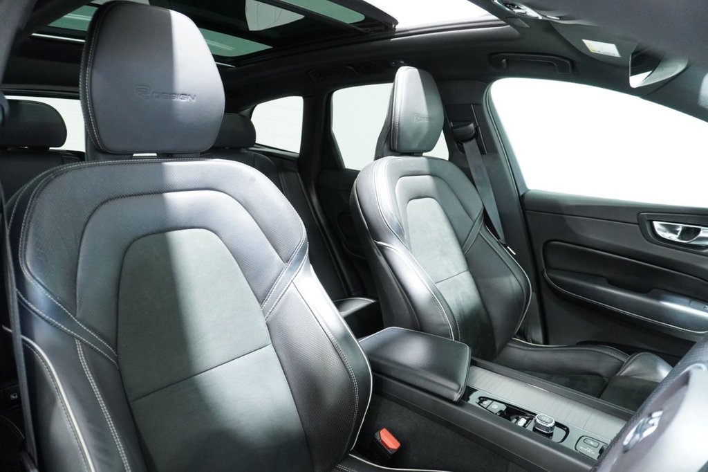 Used Volvo XC60 2018 for sale - 76820246: Photo 10