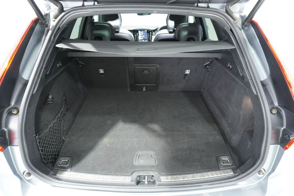 Used Volvo XC60 2018 for sale - 76820246: Photo 15