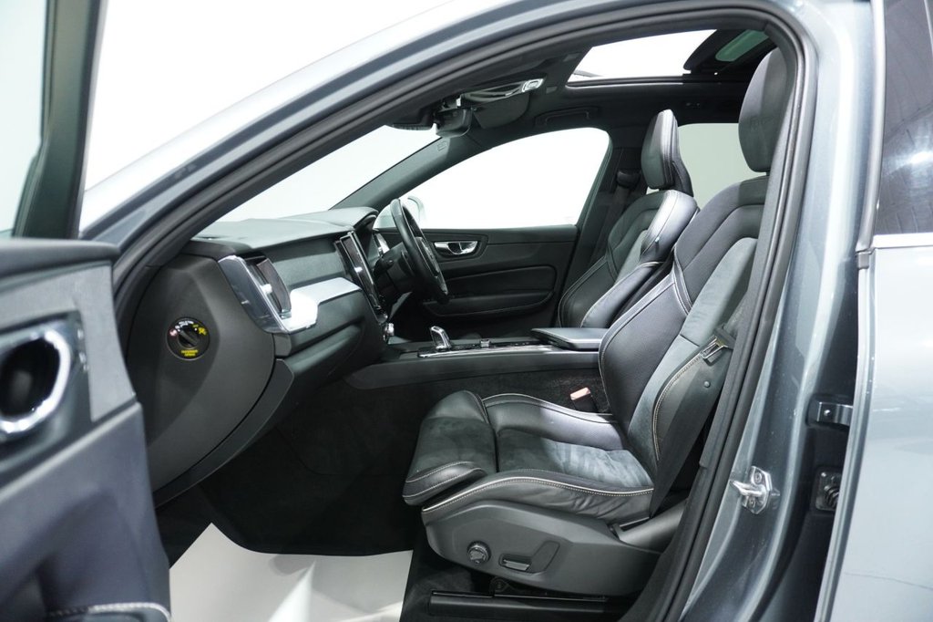 Used Volvo XC60 2018 for sale - 76820246: Photo 24