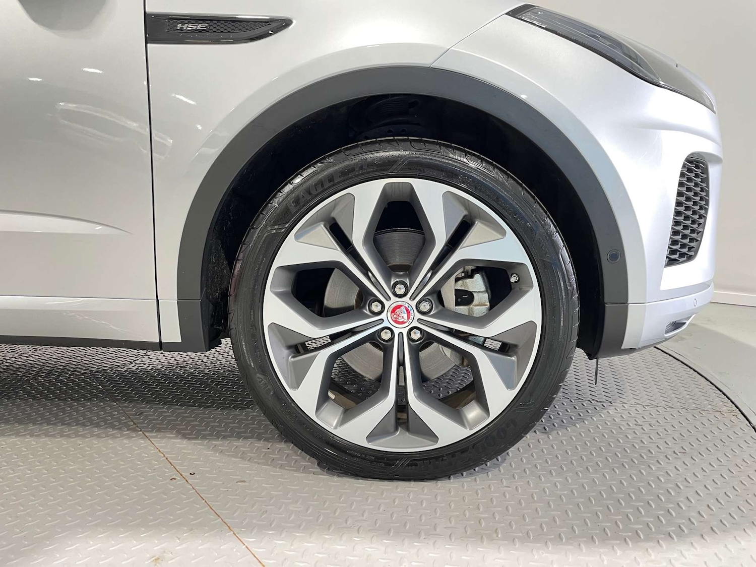 Used Jaguar E-Pace 2020 for sale - 77974178: Photo 12