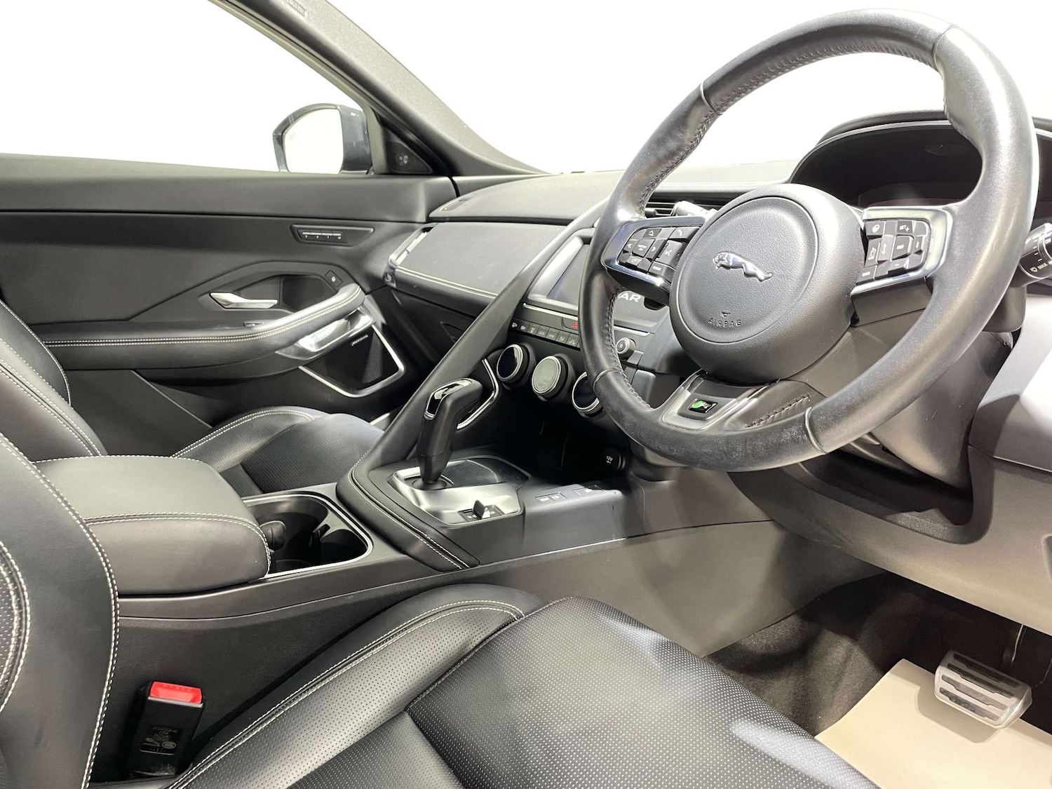 Used Jaguar E-Pace 2020 for sale - 77974178: Photo 19