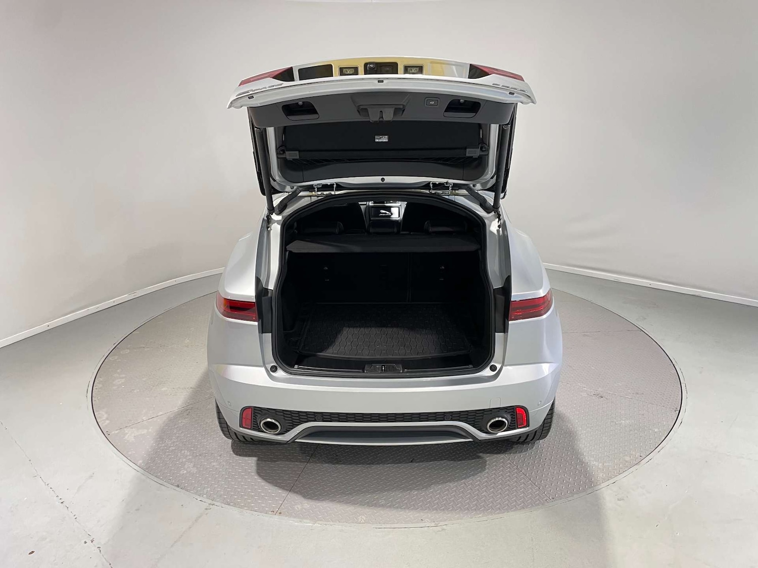 Used Jaguar E-Pace 2020 for sale - 77974178: Photo 20