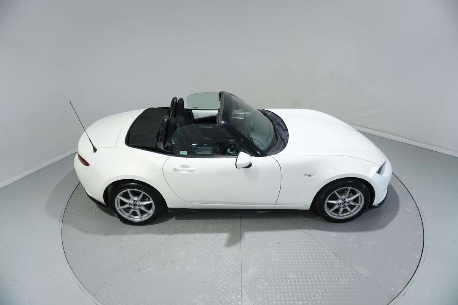 Used Mazda MX-5 2015 for sale - 77061629: Photo 12