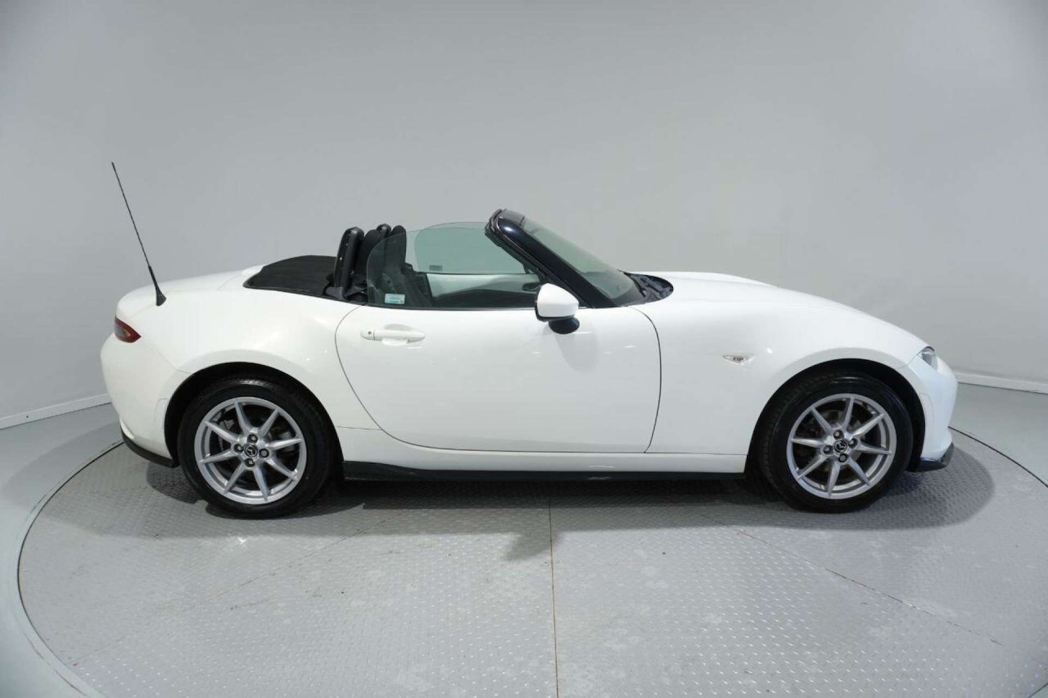 Used Mazda MX-5 2015 for sale - 77061629: Photo 13