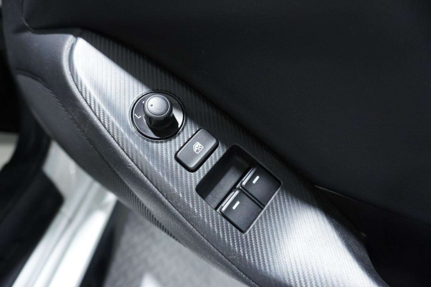 Used Mazda MX-5 2015 for sale - 77061629: Photo 33