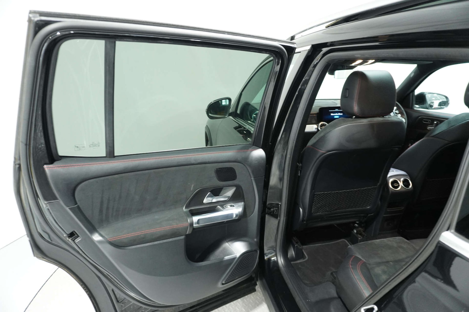 Used Mercedes-Benz GLB 2021 for sale - 77061664: Photo 34