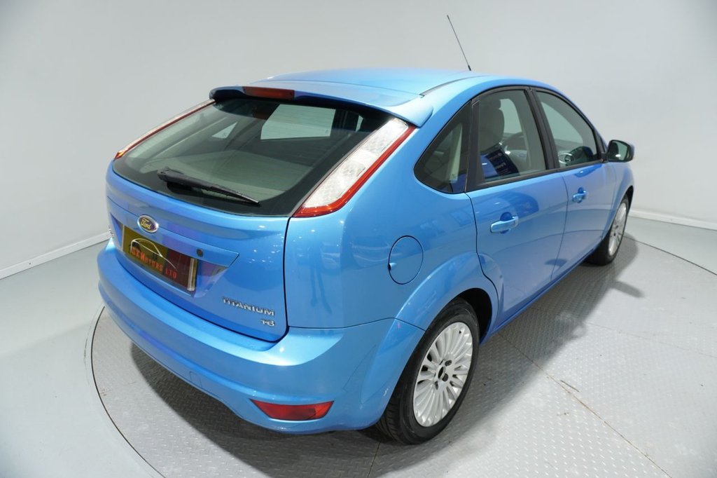 Used Ford Focus 2010 for sale - 76820608: Photo 21