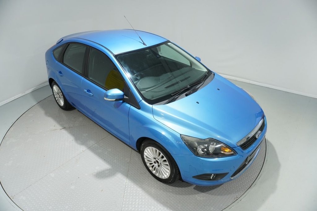 Used Ford Focus 2010 for sale - 76820608: Photo 3