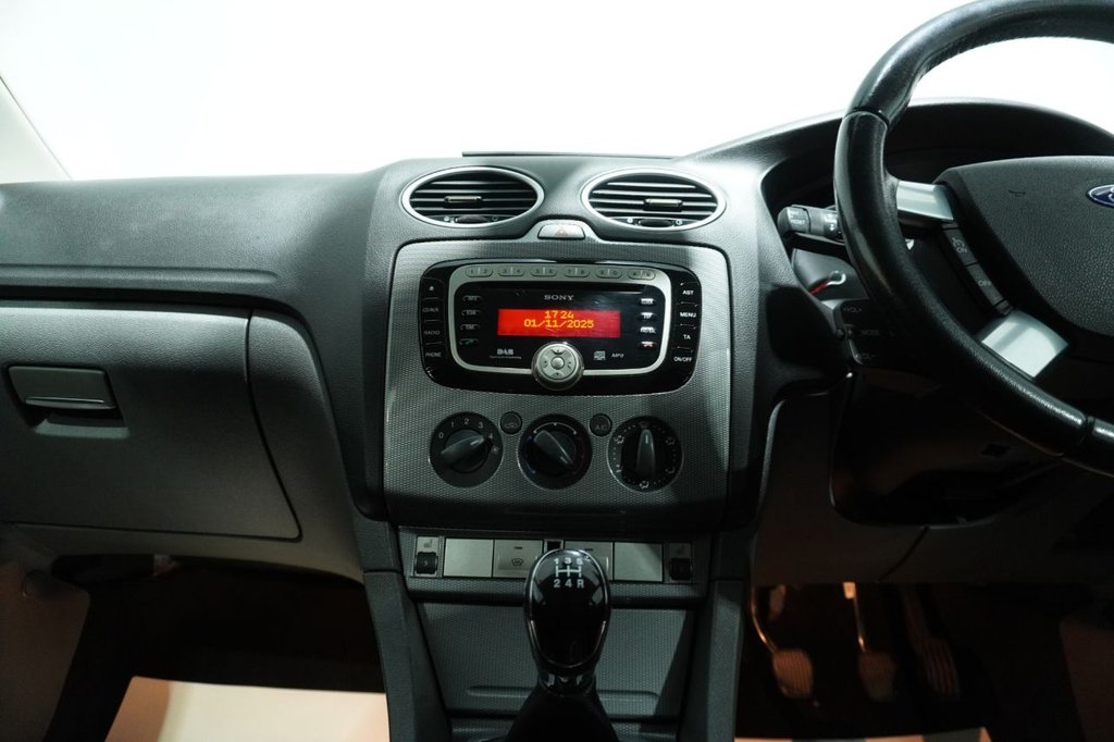 Used Ford Focus 2010 for sale - 76820608: Photo 39