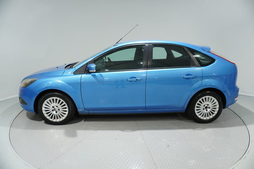 Used Ford Focus 2010 for sale - 76820608: Photo 43