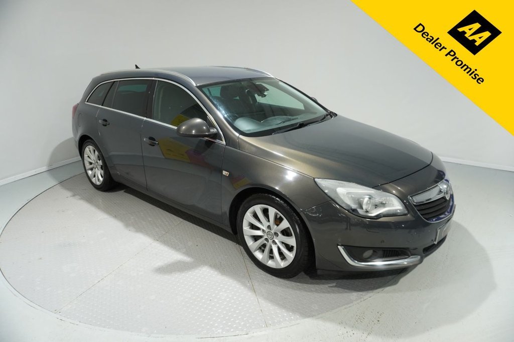 Used Vauxhall Insignia 2015 for sale - 76820566: Photo 1