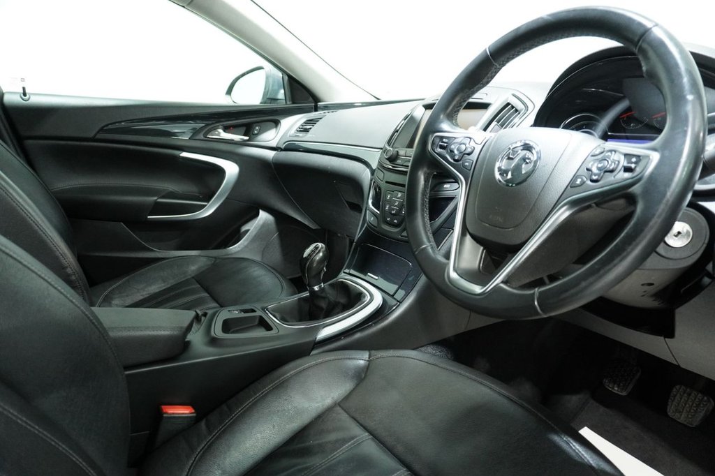 Used Vauxhall Insignia 2015 for sale - 76820566: Photo 11