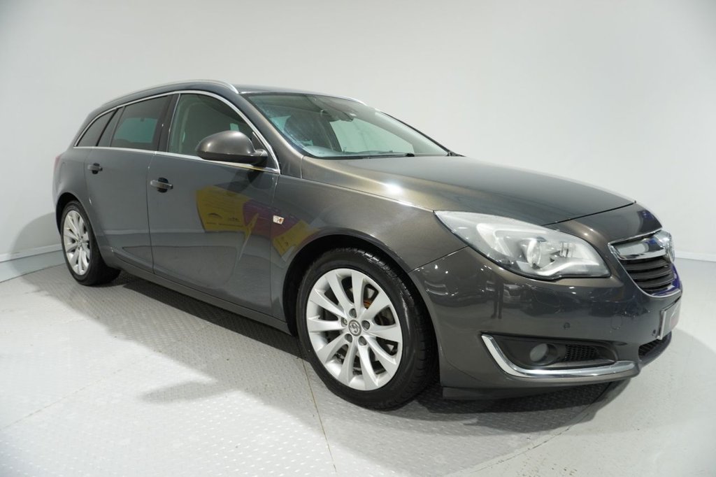 Used Vauxhall Insignia 2015 for sale - 76820566: Photo 2