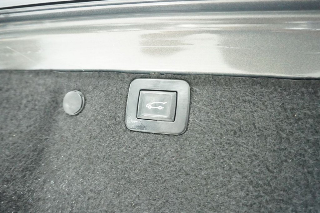 Used Vauxhall Insignia 2015 for sale - 76820566: Photo 24