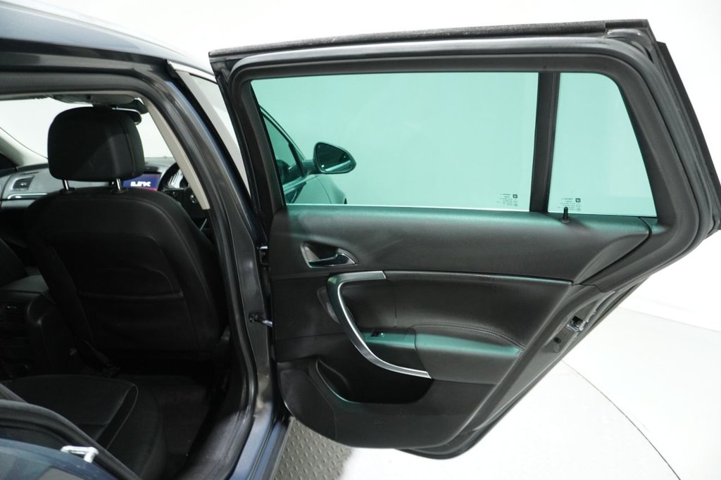 Used Vauxhall Insignia 2015 for sale - 76820566: Photo 29