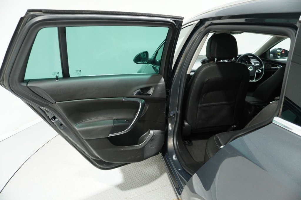 Used Vauxhall Insignia 2015 for sale - 76820566: Photo 31