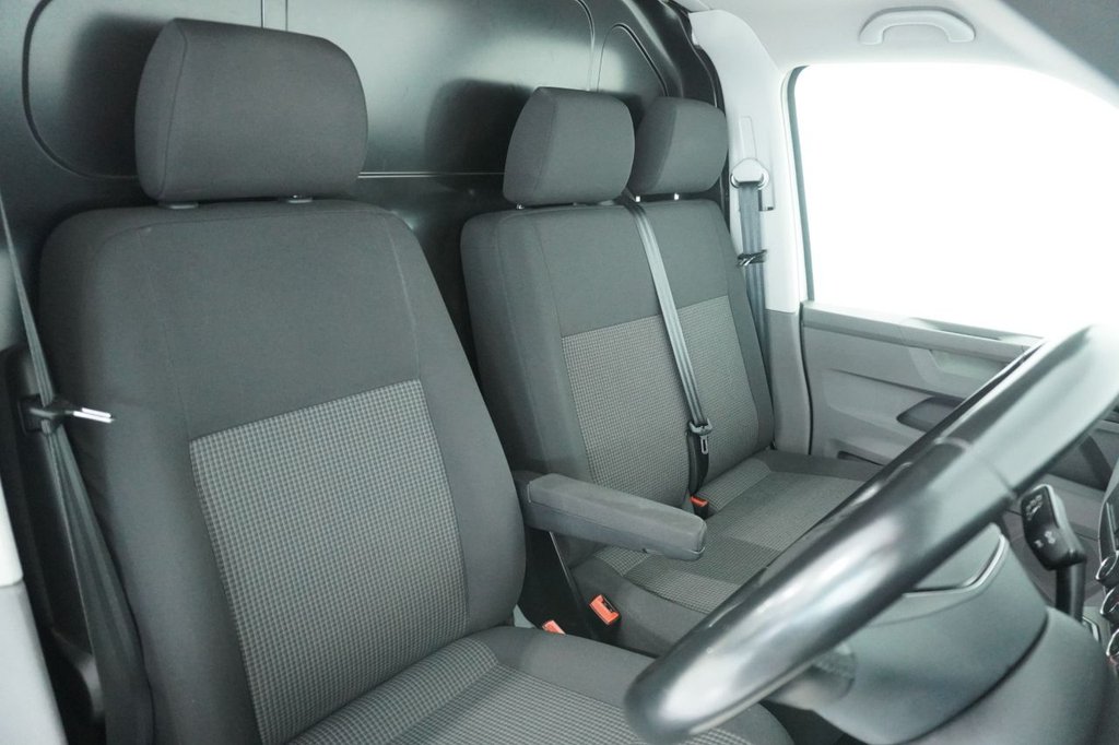 Used Volkswagen Transporter 2021 for sale - 76820310: Photo 13