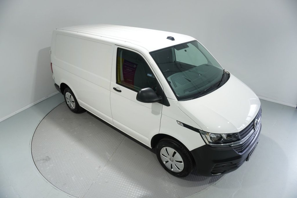 Used Volkswagen Transporter 2021 for sale - 76820310: Photo 3